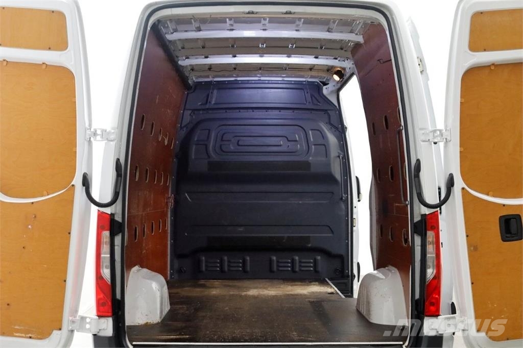 Mercedes-Benz Sprinter 316 CDI 163pk RWD L2H2 7G Automaat Airco/ Inne