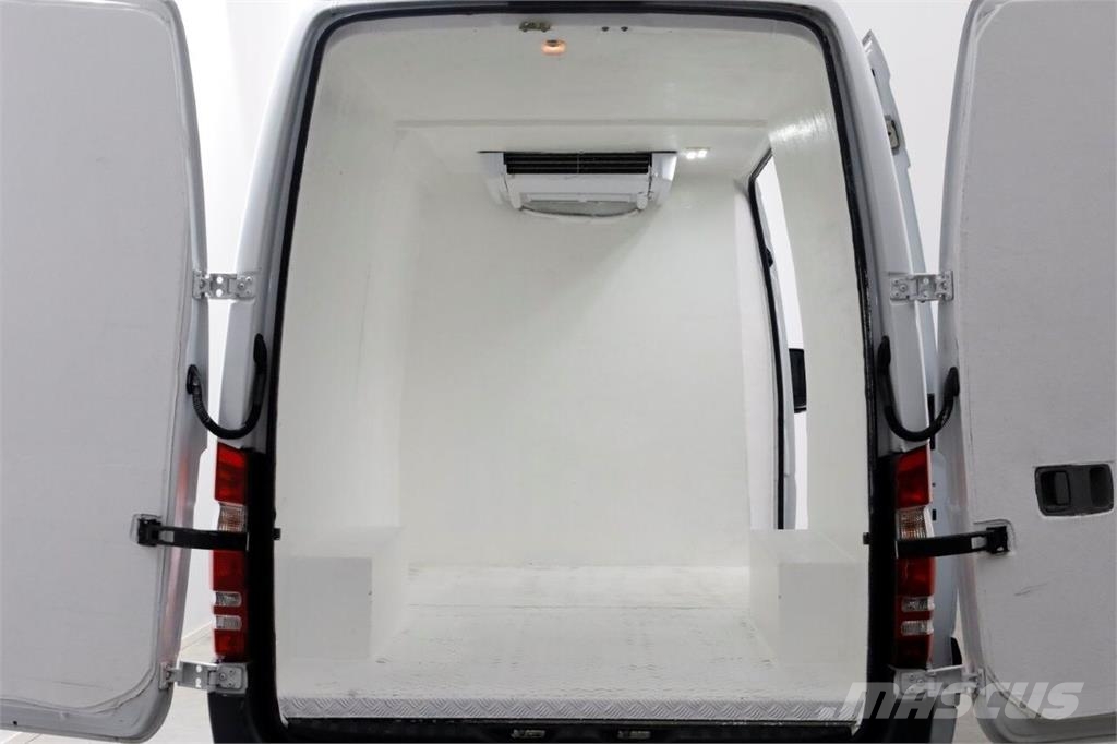 Mercedes-Benz Sprinter 313 CDI 130pk L2H2 Koelwagen 12V + 230V N شاحنات أخرى
