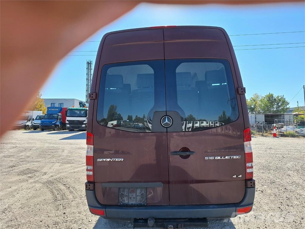 Mercedes-Benz Sprinter 516 CDi 4x4 / 16 personal minibus شاحنات أخرى