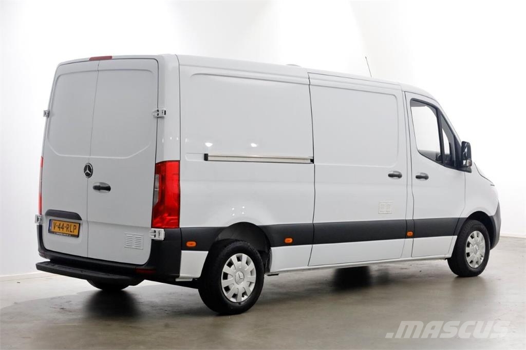 Mercedes-Benz Sprinter 315 CDI 150pk L2H1 Airco/Carplay/Cruise C Inne