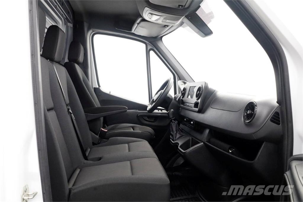 Mercedes-Benz Sprinter 315 CDI 150pk L2H1 Airco/Carplay/Cruise C Inne