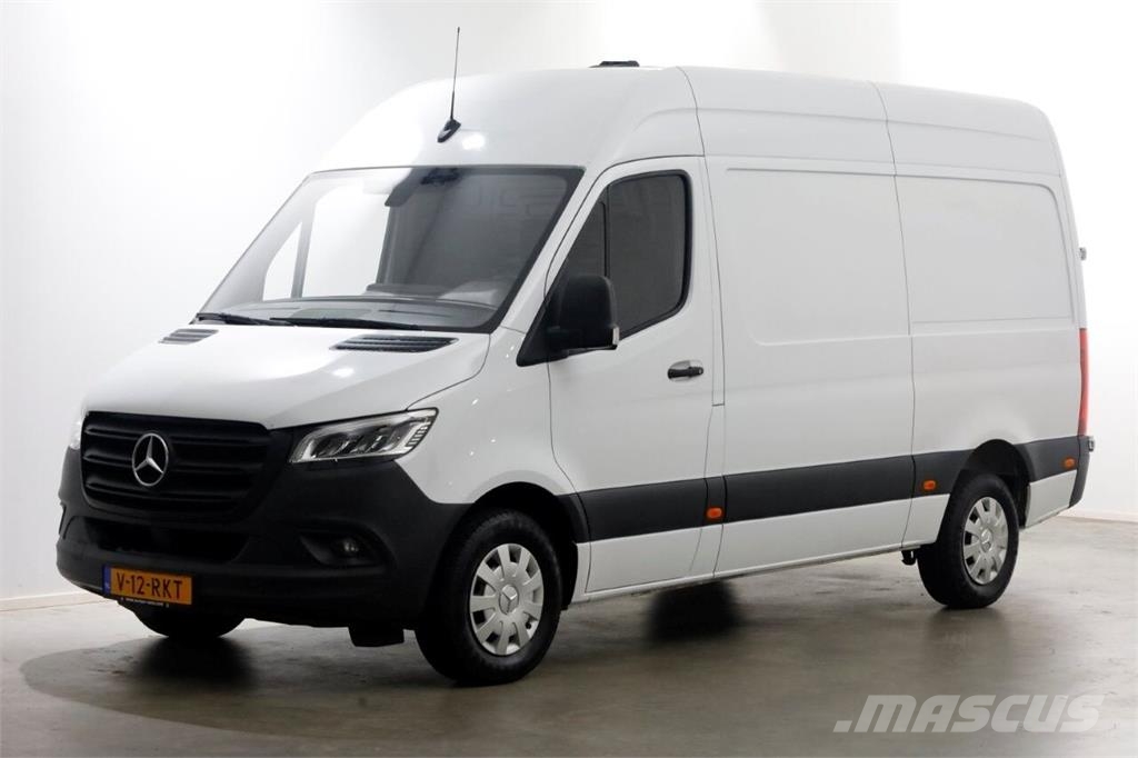Mercedes-Benz Sprinter 316 CDI 163pk RWD L2H2 7G Automaat LED/Ai Inne