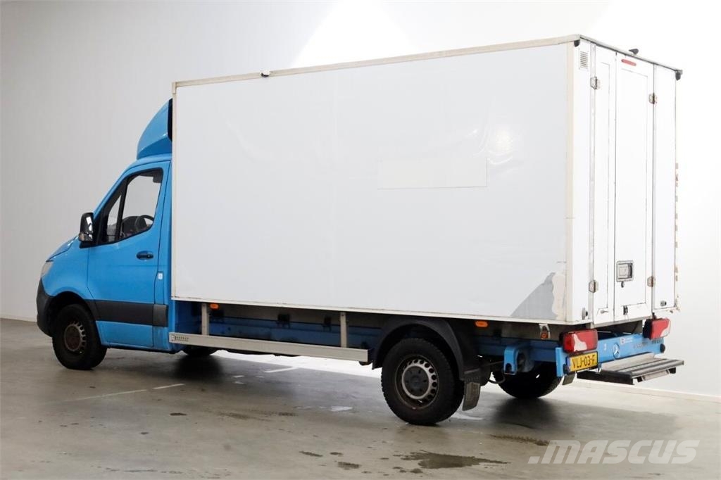 Mercedes-Benz Sprinter 311 CDI 115pk E6 RWD Bakwagen met achterd Muud veokid