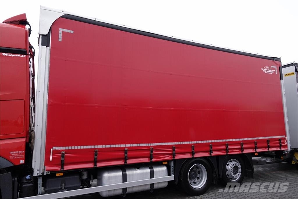 Mercedes-Benz truck with trailer - curtainsider truck 커튼사이더 트럭