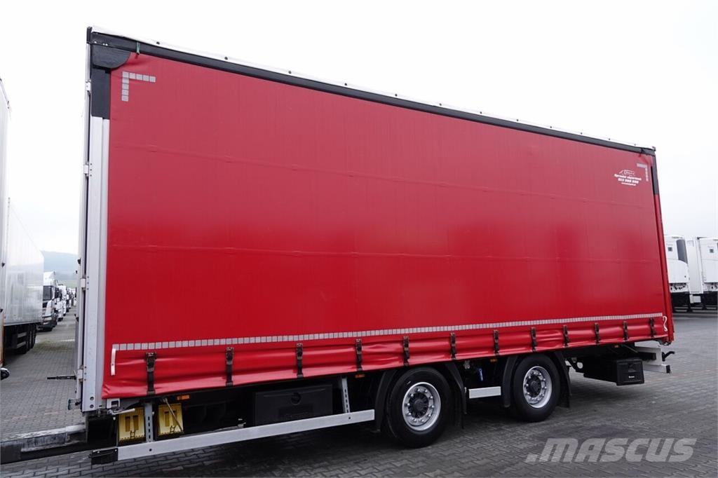 Mercedes-Benz truck with trailer - curtainsider truck 커튼사이더 트럭