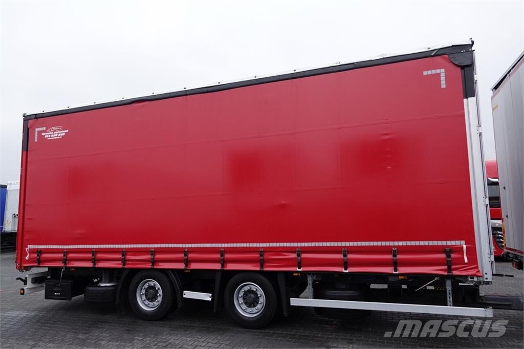 Mercedes-Benz truck with trailer - curtainsider truck 커튼사이더 트럭