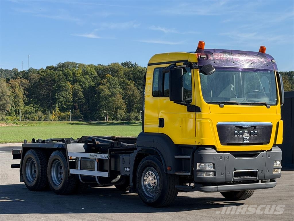 Mercedes-Benz TGS 26.360 Abrollkipper * Top Zustand! Camiones elevadores de gancho