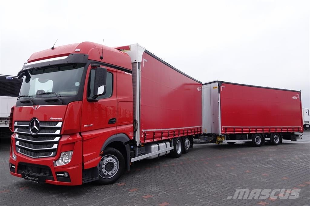 Mercedes-Benz truck with trailer - curtainsider truck 커튼사이더 트럭