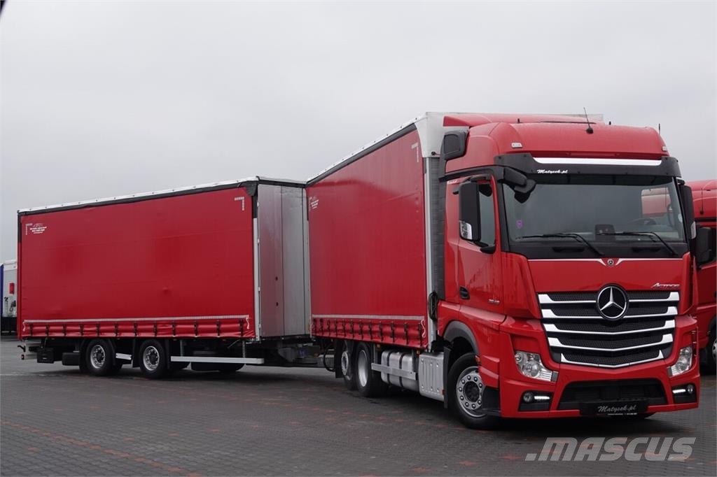 Mercedes-Benz truck with trailer - curtainsider truck 커튼사이더 트럭