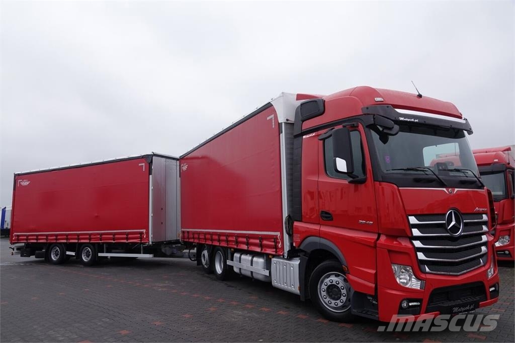 Mercedes-Benz truck with trailer - curtainsider truck 커튼사이더 트럭