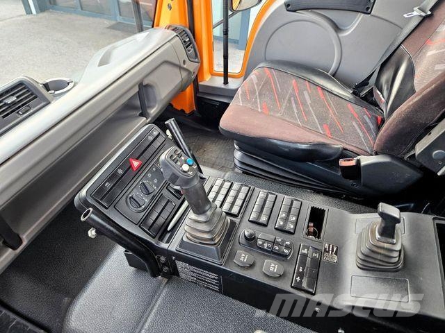 Mercedes-Benz UNIMOG U527 UGE Vehículos municipales multiusos