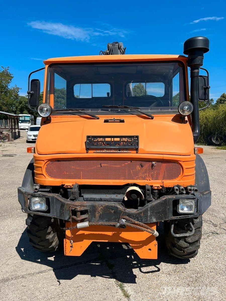 Mercedes-Benz UNIMOG Sora- ja kippiautot