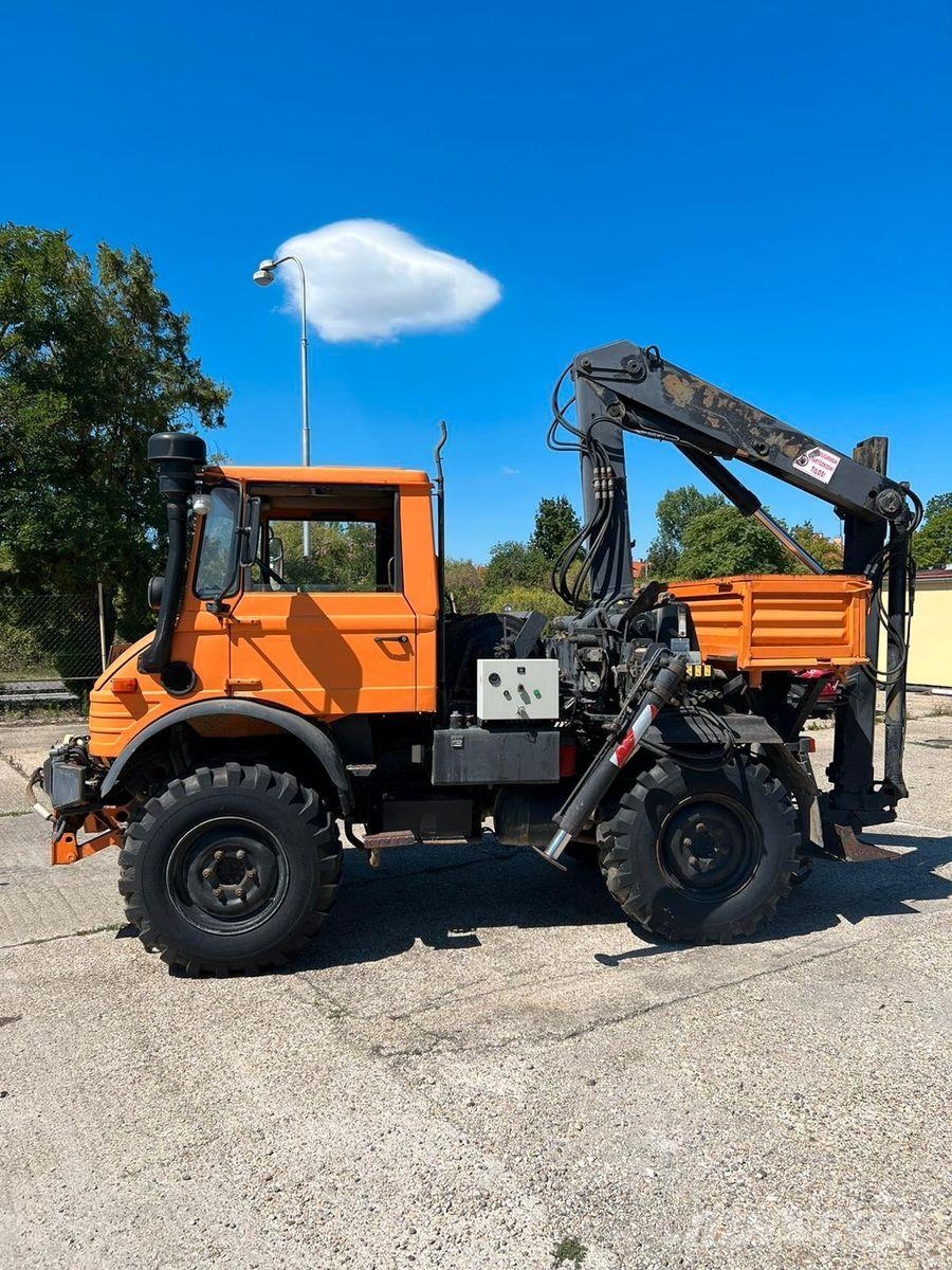 Mercedes-Benz UNIMOG Sora- ja kippiautot
