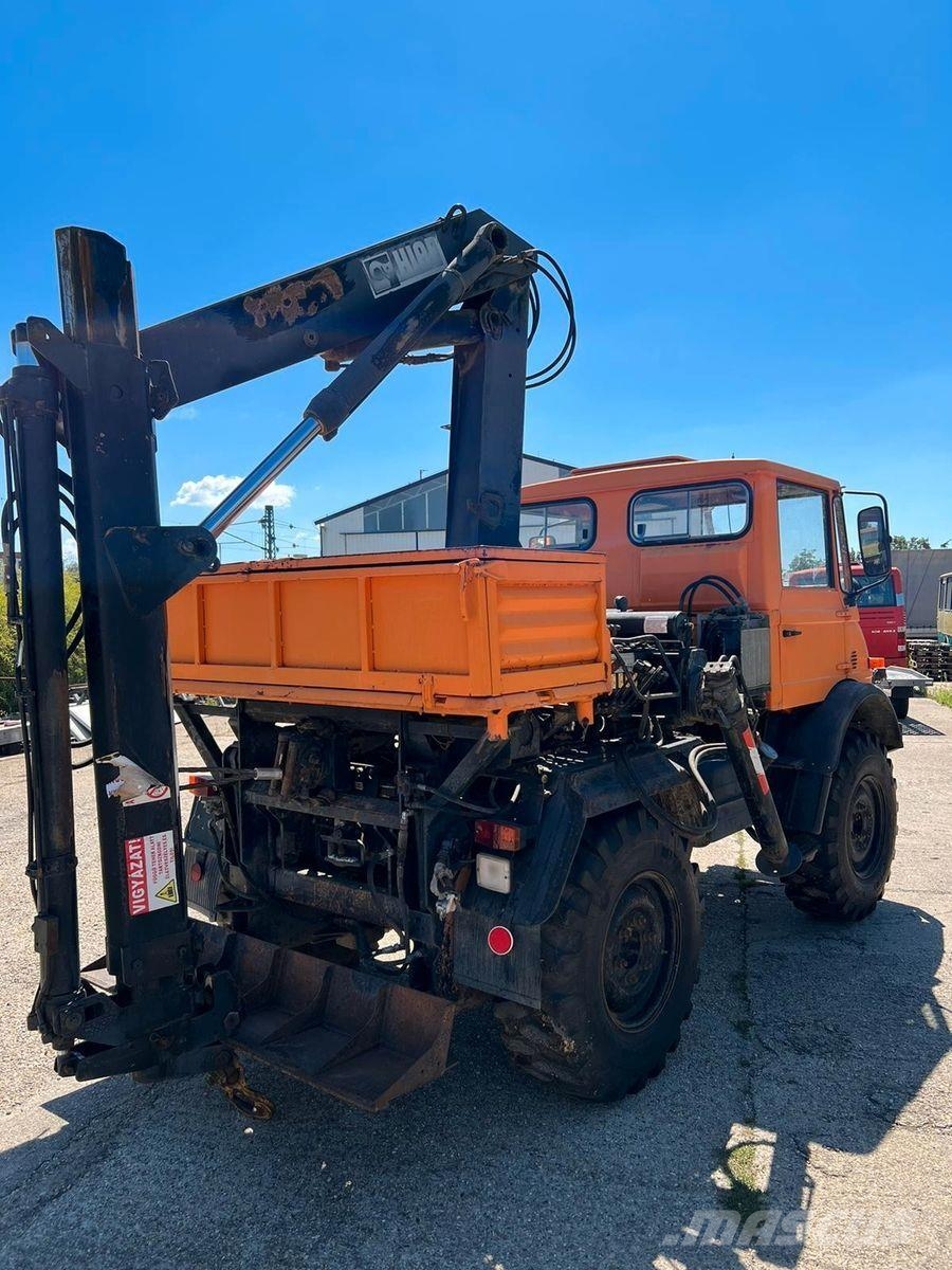 Mercedes-Benz UNIMOG Sora- ja kippiautot
