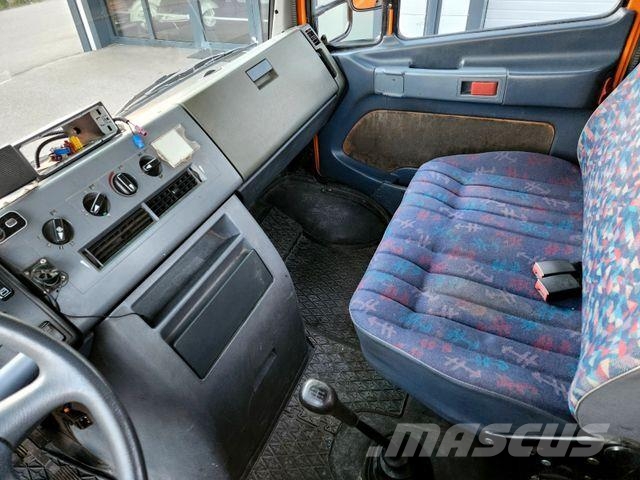 Mercedes-Benz Vario 815D Palfinger PK4501 Kran Meiller 74tkm Billenő teherautók