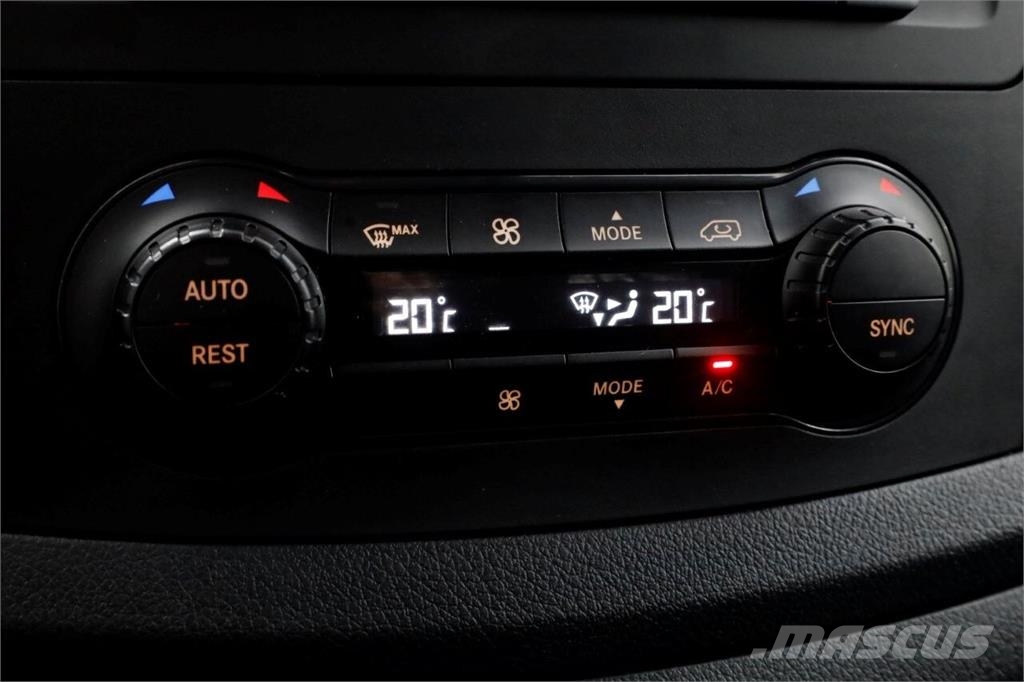 Mercedes-Benz Vito 114 CDI Lang 9G Automaat LED/Inrichting/Navi/ Ostali kamioni