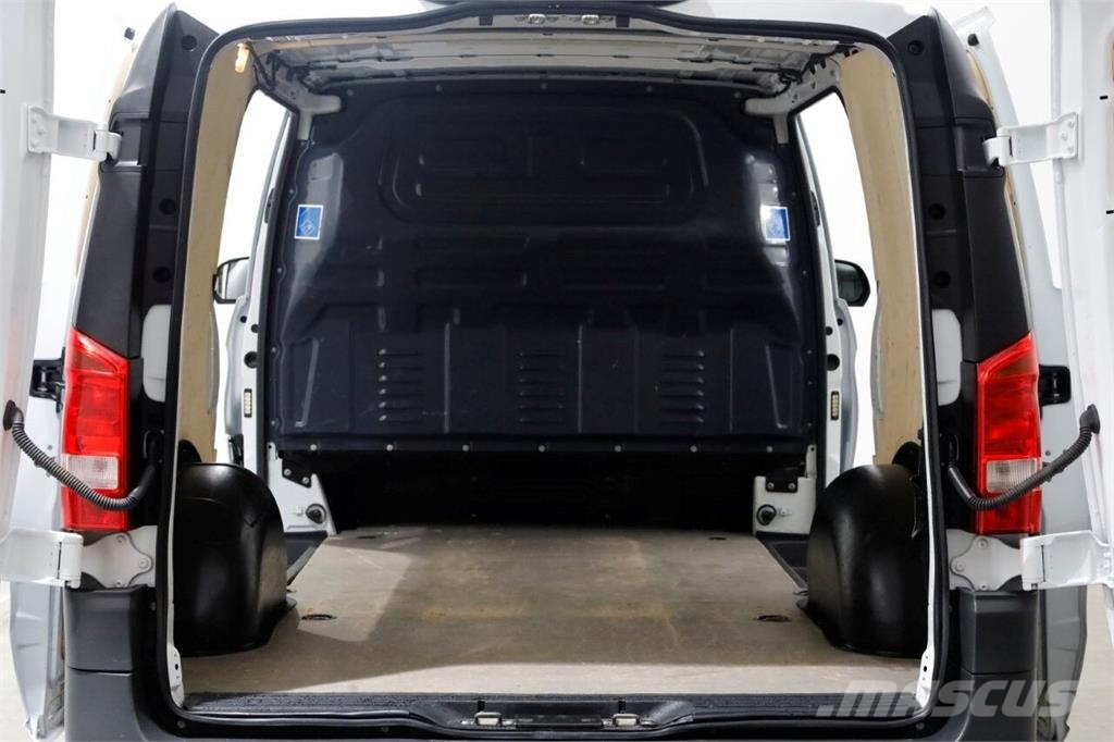 Mercedes-Benz Vito 114 CDI 136pk RWD Lang LED/Airco/2x Schuifdeu شاحنات أخرى
