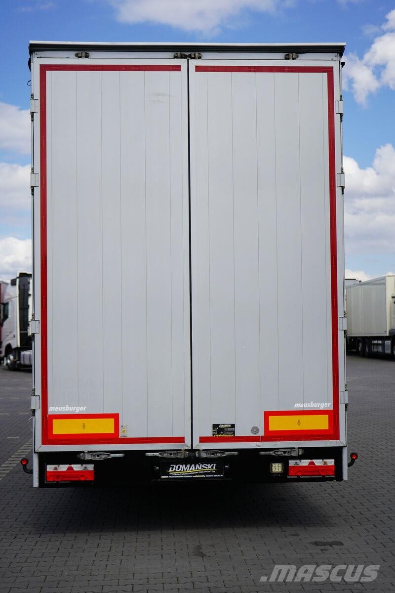 Meusburger / JUMBO / FIRANKA / MPG - 3 / MEGA / WYS. 3,2 M Тентовані напівпричепи