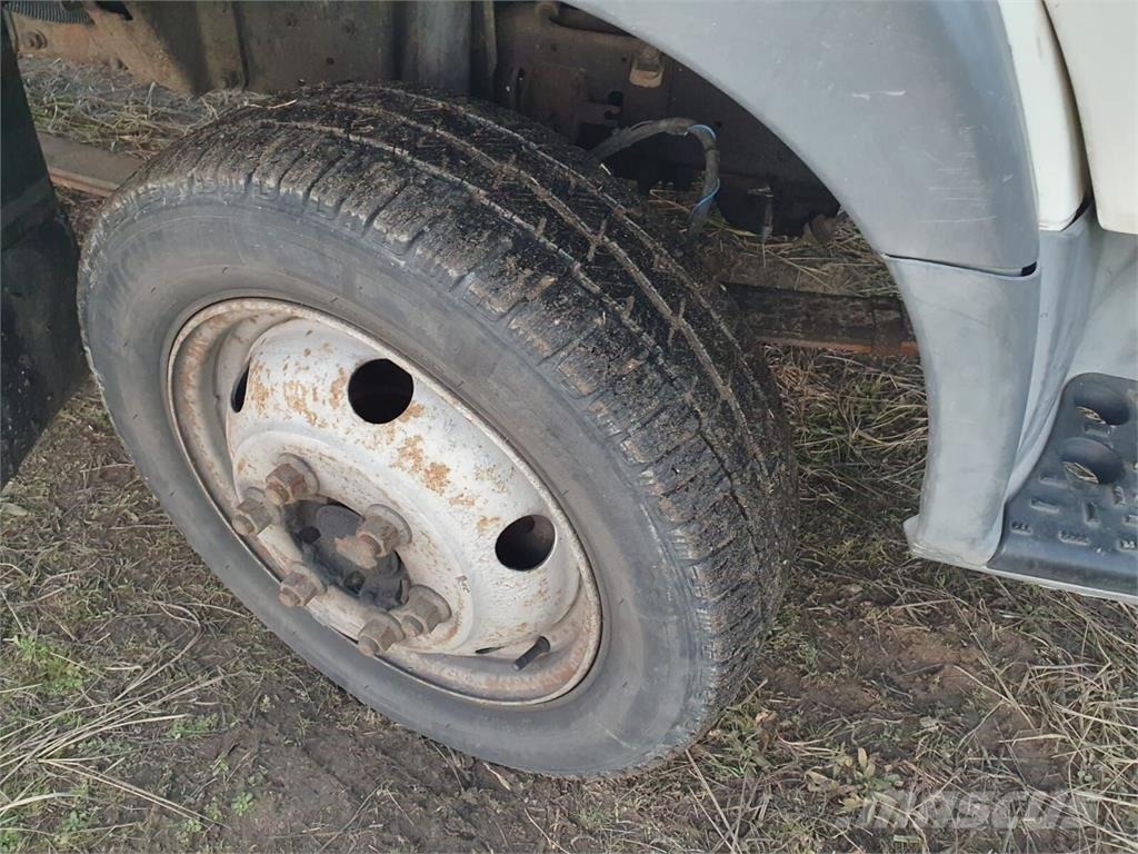 Nissan Cabstar 3,0 TDi - Thermo King V400 Max frigo 其他貨車