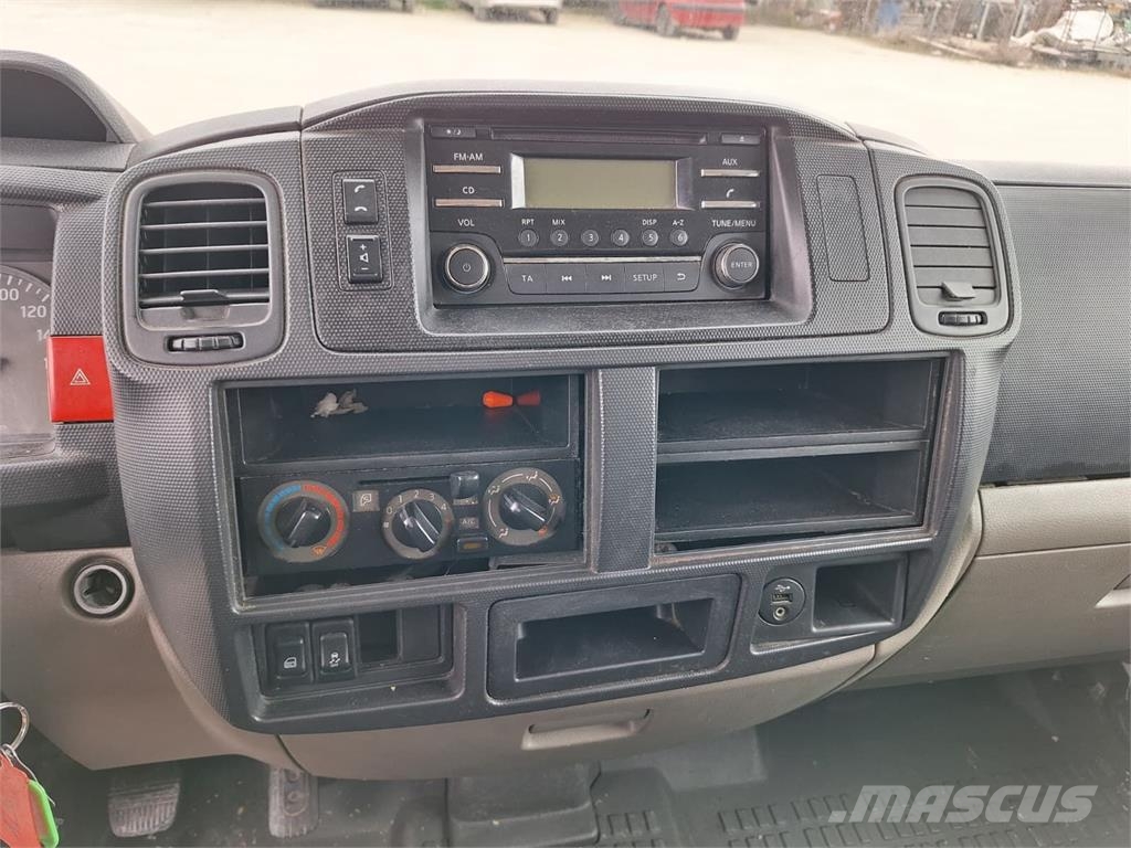 Nissan Cabstar NT400 - Carrier Xarios 350+DHollandia /100 Otros camiones