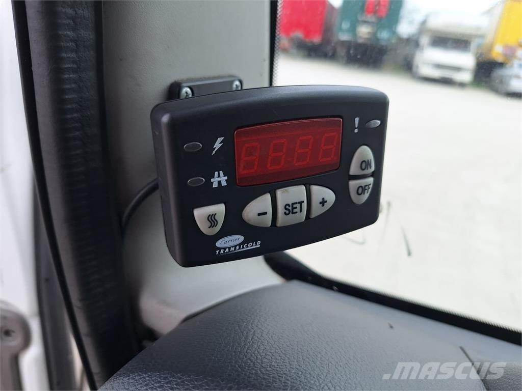 Nissan Cabstar NT400 - Carrier Xarios 350+DHollandia /100 Otros camiones