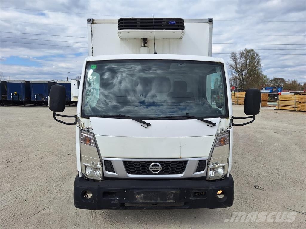 Nissan Cabstar NT400 - Carrier Xarios 350+DHollandia /100 Otros camiones