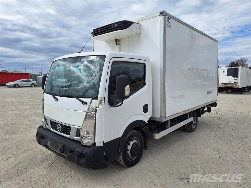 Nissan Cabstar NT400 - Carrier Xarios 350+DHollandia /100 Otros camiones