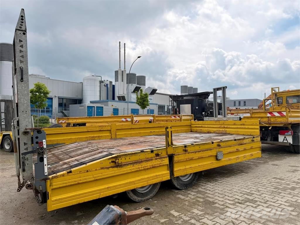 Obermaier T-MAX 110 / Ramps / Payload: 8,890 kg / TOP CONDIT مقطورات مركبات نقل