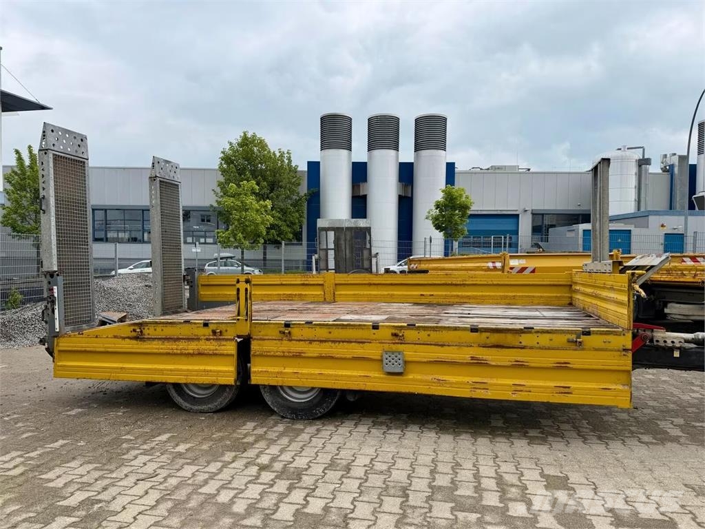Obermaier T-MAX 110 / Ramps / Payload: 8,890 kg / TOP CONDIT مقطورات مركبات نقل