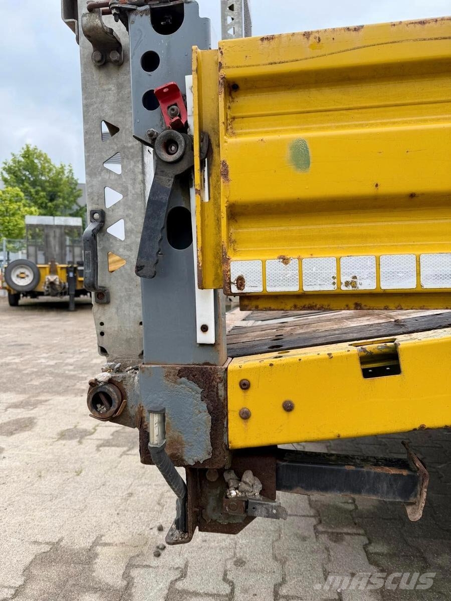 Obermaier T-MAX 110 / Ramps / Payload: 8,890 kg / TOP CONDIT مقطورات مركبات نقل