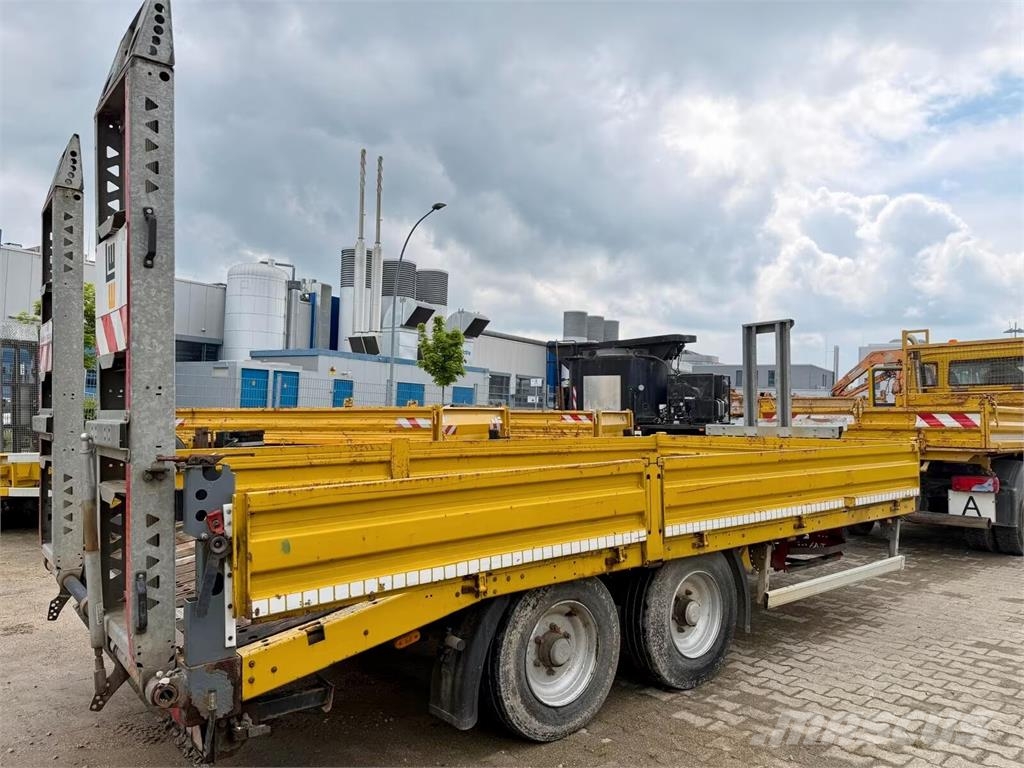 Obermaier T-MAX 110 / Ramps / Payload: 8,890 kg / TOP CONDIT مقطورات مركبات نقل