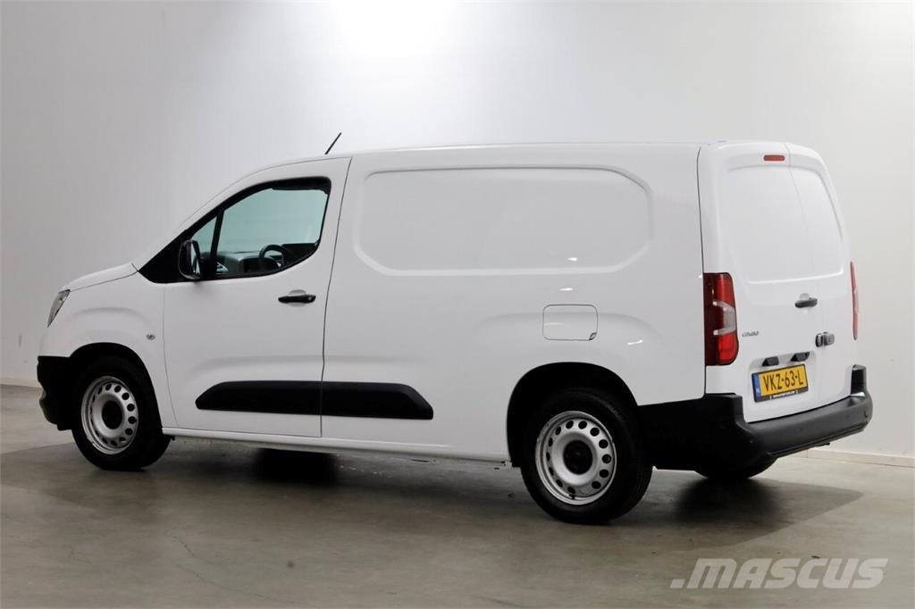 Opel Combo 1.5D 102pk L2H1 Edition Navi/Camera/Inrichti Autre camion