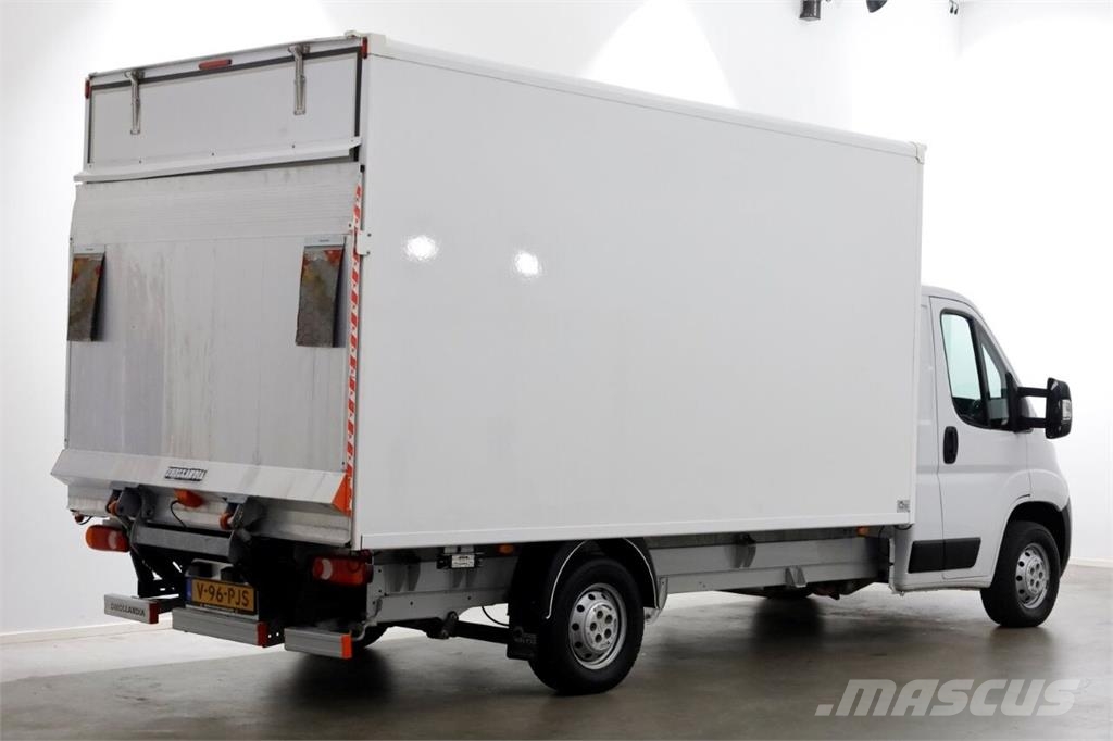 Opel Movano 2.2D 140pk Bakwagen met laadklep 1.060kg la Otros camiones