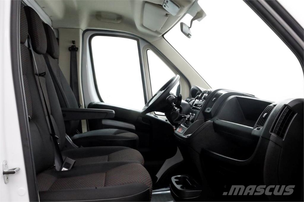 Opel Movano 2.2D 140pk Bakwagen met laadklep 1.060kg la Camion altro