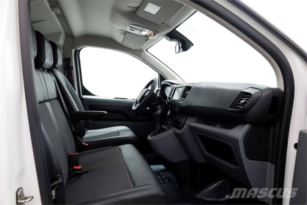 Opel Vivaro 1.5 CDTI 102pk M Edition Airco/Carplay/Acht Otros camiones