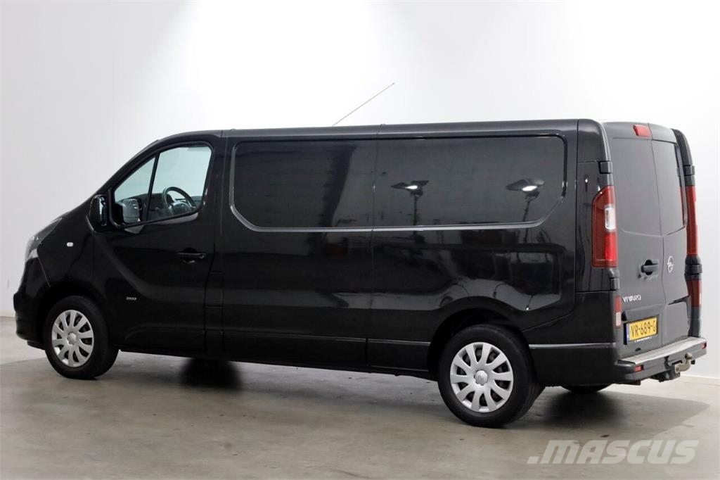 Opel Vivaro 1.6 CDTI 120pk L2H1 Sport Airco/Navi 08-201 Autre camion