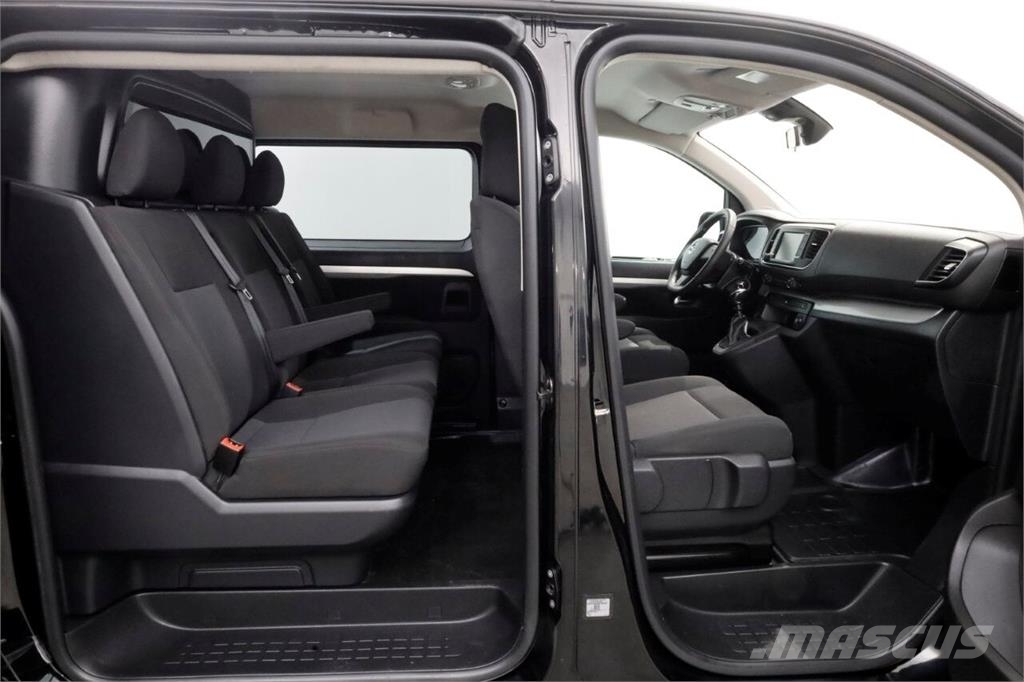 Opel Vivaro 2.0 CDTI 123pk L3H1 D.C. Edition Airco/Navi Otros camiones