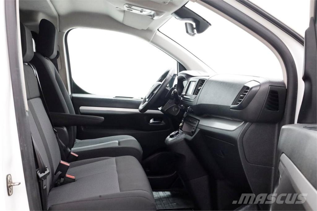 Opel Vivaro 2.0 CDTI Automaat 120pk L3 D.C. Edition Air Otros camiones