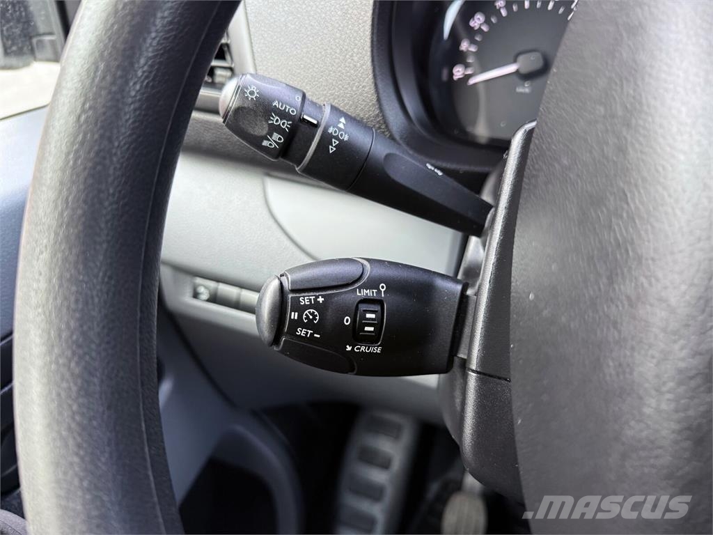 Opel Vivaro Long L2 Chłodnia/Mroźnia Izoterma Dwie Komo Otros camiones