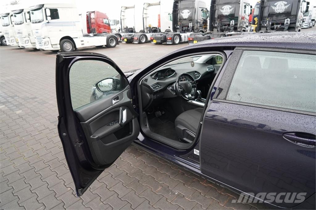 Peugeot 308 1.5 BlueHDi ACTIVE S&S EAT6 / 2019 ROK / AUTOM Carros