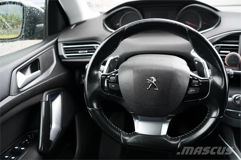Peugeot 308 1.5 BlueHDi ACTIVE S&S EAT6 / 2019 ROK / AUTOM Carros