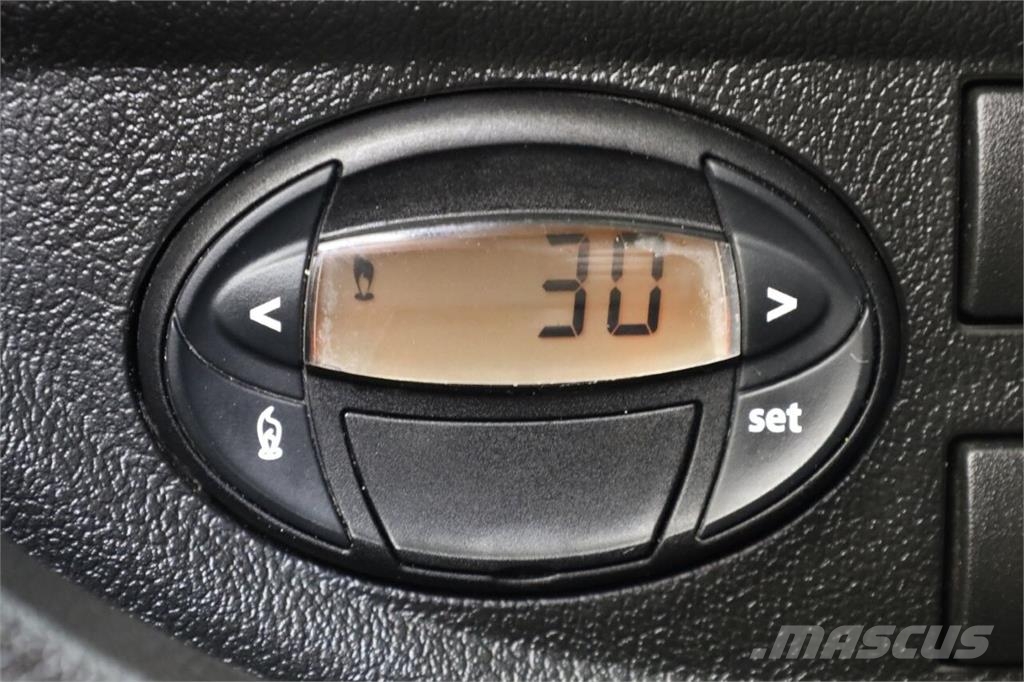 Peugeot Boxer 330 2.2 BlueHDi 140pk L1H1 Premium Airco/Sta Drugi tovornjaki