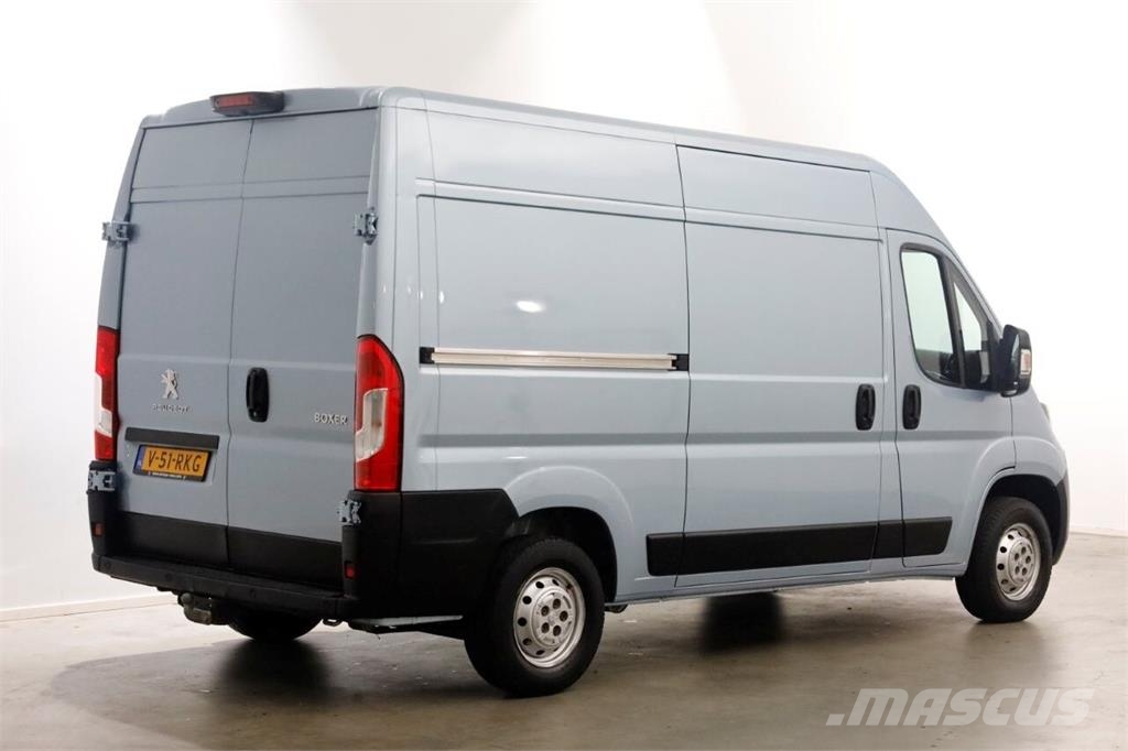 Peugeot Boxer 335 2.2 BlueHDi 165pk L2H2 Airco/Navi/2x Sch Muud veokid