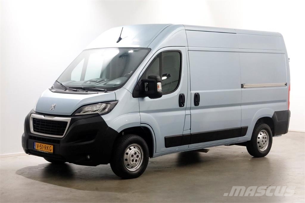 Peugeot Boxer 335 2.2 BlueHDi 165pk L2H2 Airco/Navi/2x Sch Muud veokid