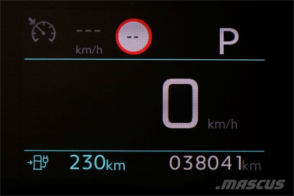 Peugeot e-Expert L2H1 Standard Premium 75 kWh 100% Elektri Inne