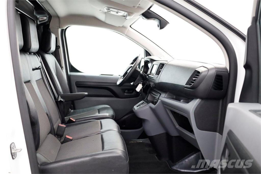 Peugeot e-Expert L2H1 Standard Premium 75 kWh 100% Elektri 其他貨車