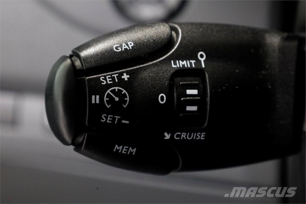 Peugeot Expert 2.0 BlueHDI 120pk Lang Automaat D.C. Navi/C Muud veokid
