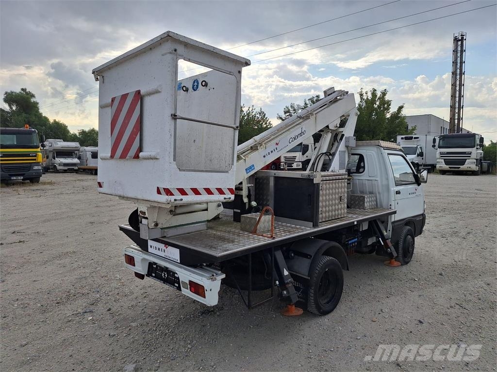 Piaggio Porter Maxxi 1,3 - COLOMBO Giuseppe TLC 122 L-12m/ Teherautóra szerelt emelők és állványok