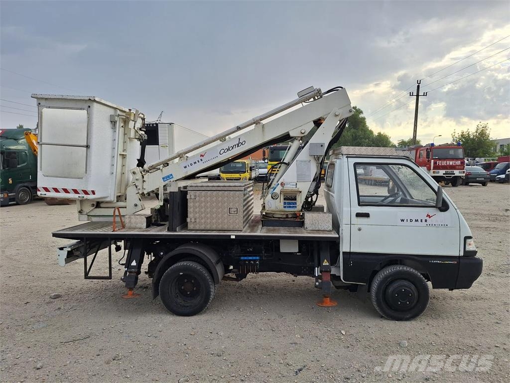 Piaggio Porter Maxxi 1,3 - COLOMBO Giuseppe TLC 122 L-12m/ Teherautóra szerelt emelők és állványok