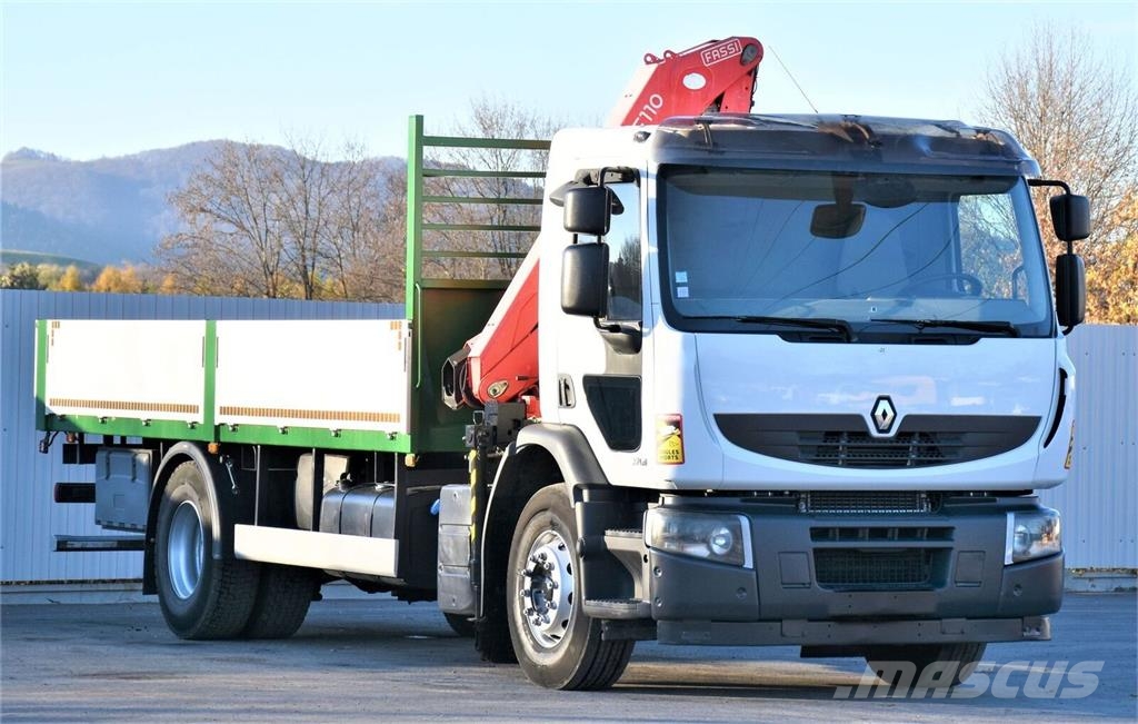 Renault 平板栏板货车
